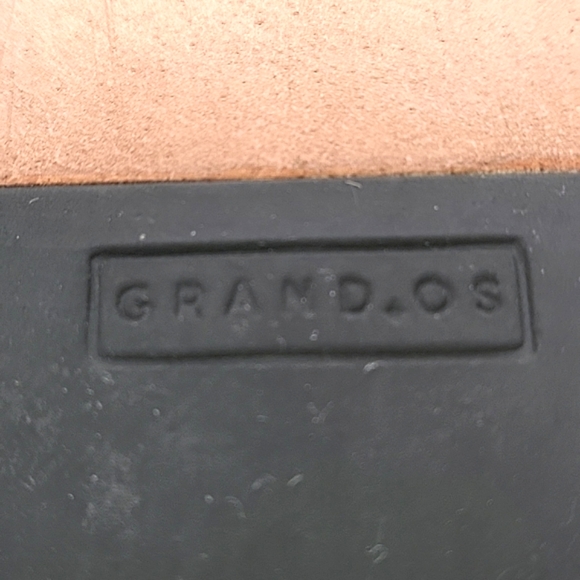 Cole Haan Grand.OS Pinch Hand Sewn Leather Tassel Slip-on Loafer Light Gold - Picture 13 of 16